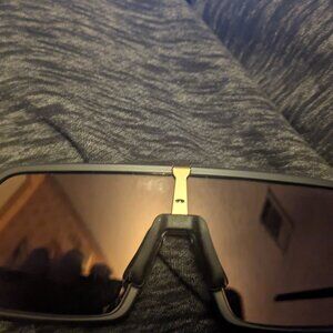 Oakley sutro gold 24k